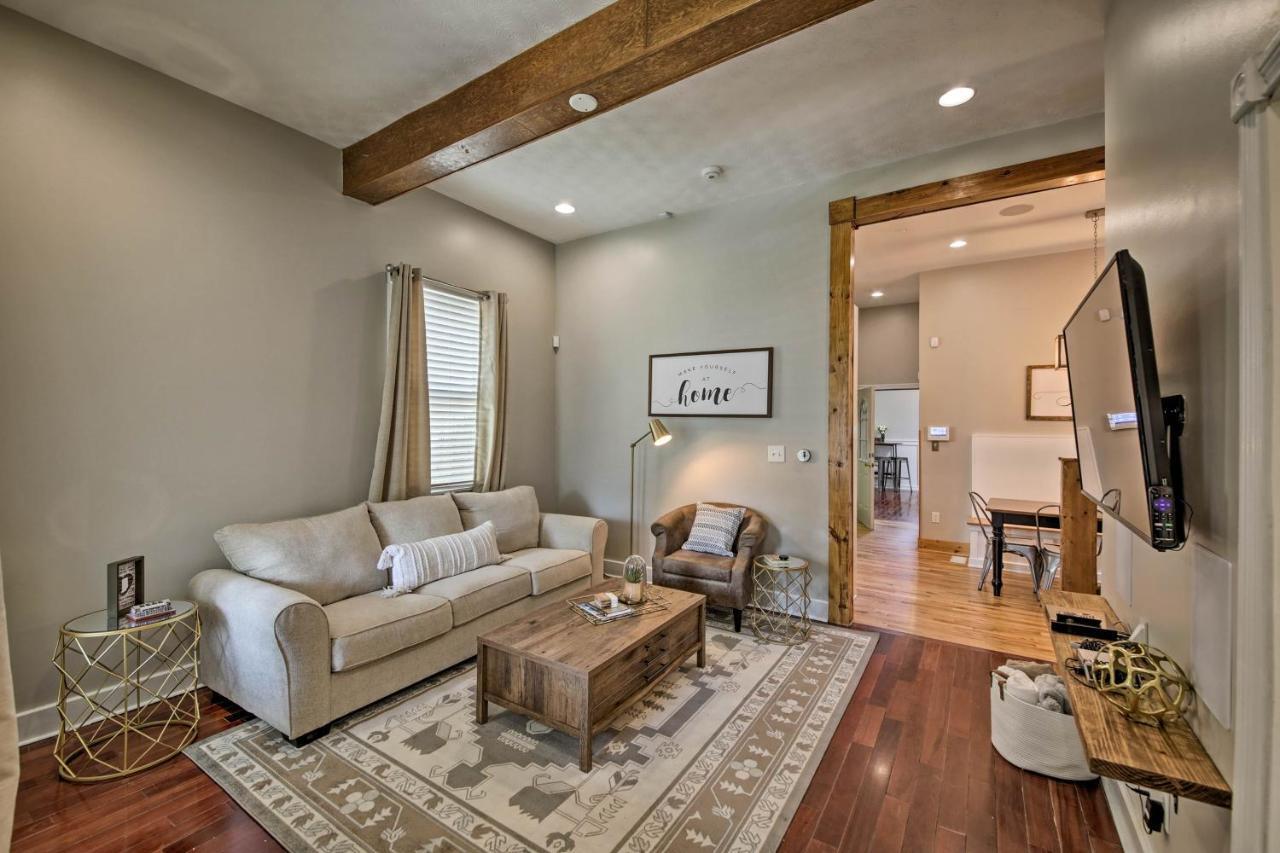 Updated Indianapolis Home, Walk To Lucas Oil! Exterior foto